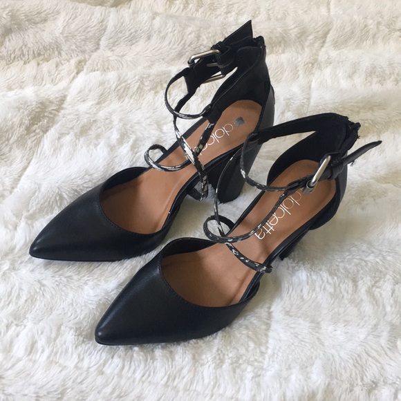 dolcetta Shoes - Dolcetta size 6 super cute pointed toe heels